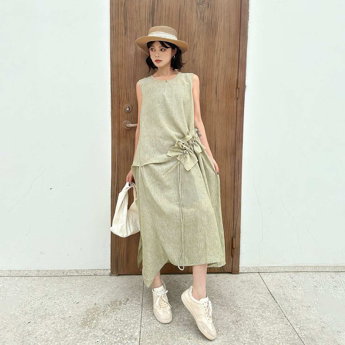 Women's Retro Crew Neck Patchwork Ruffled Drawstring Sleeveless Dress - Image 3